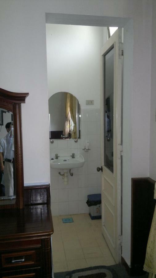 Hue Railway Hotel Экстерьер фото
